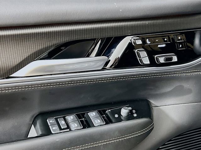 Used 2024 Jeep Grand Wagoneer Series II w/ Quick Order Packagew 28T image 9