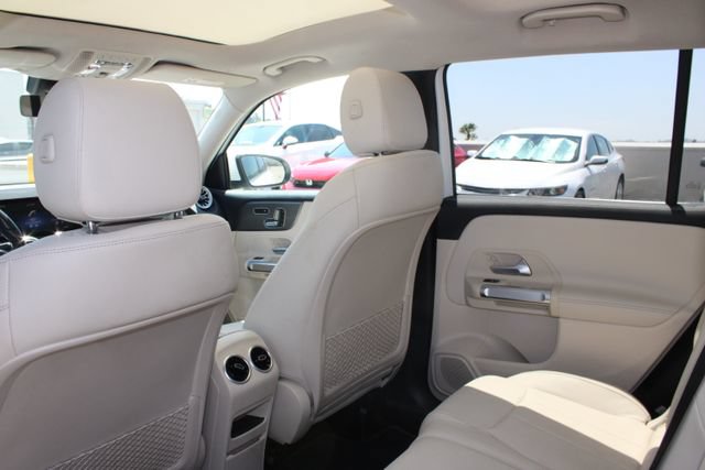Used 2022 Mercedes-Benz GLB 250 image 9