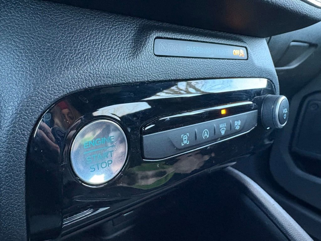 Used 2023 Ford Escape ST-Line w/ Tech Pack #1 image 35