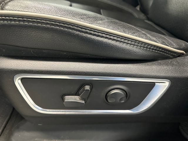 Used 2024 RAM 1500 Laramie image 18