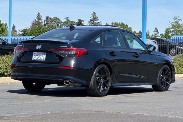 Used 2023 Honda Civic Sport image 4