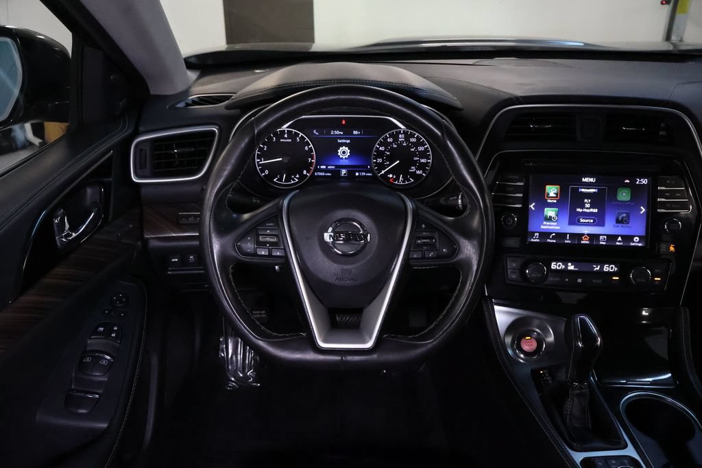Used 2017 Nissan Maxima Platinum w/ Interior Lighting Package FWD image 19