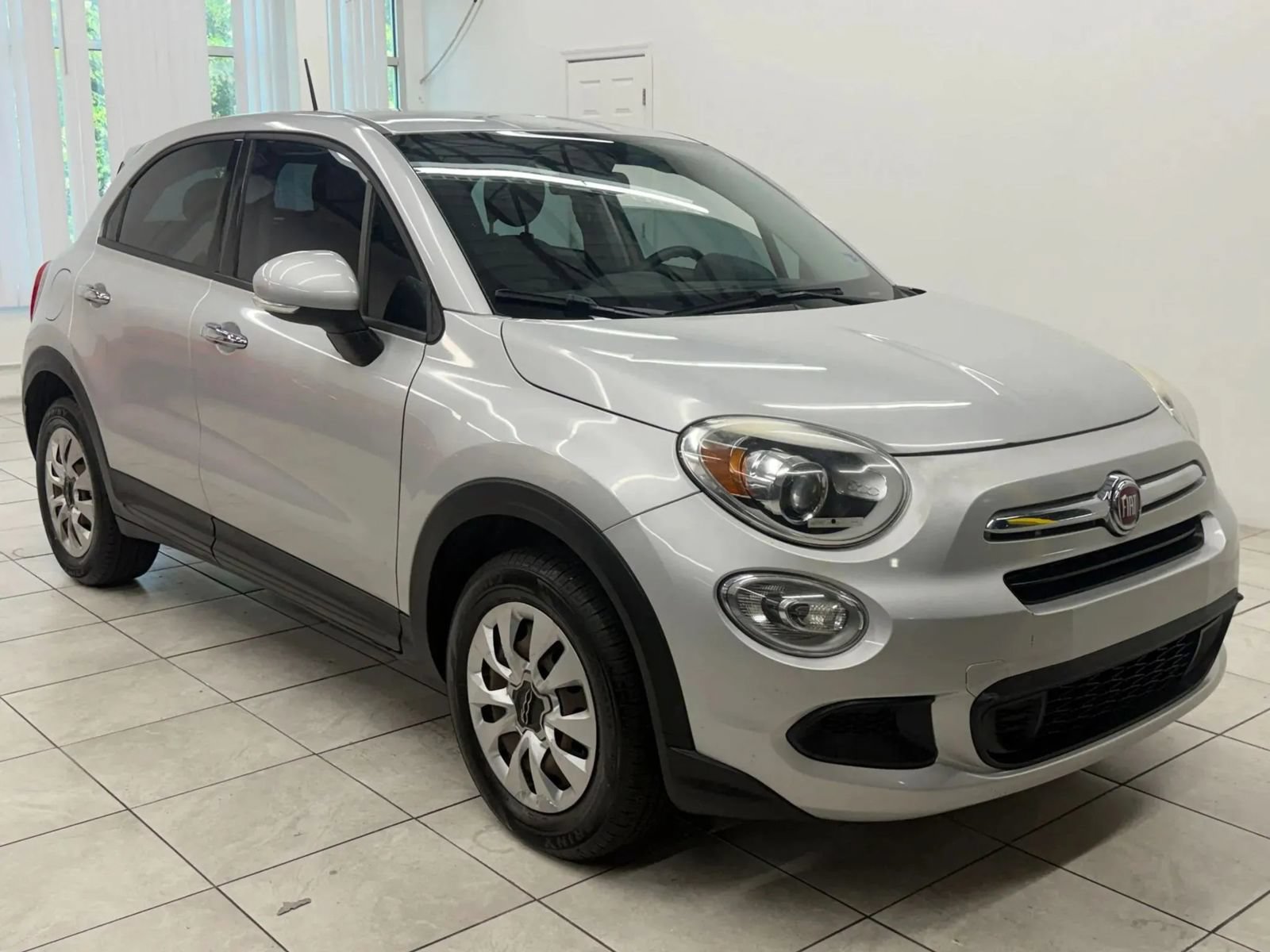 Used 2016 FIAT 500X Pop FWD image 1