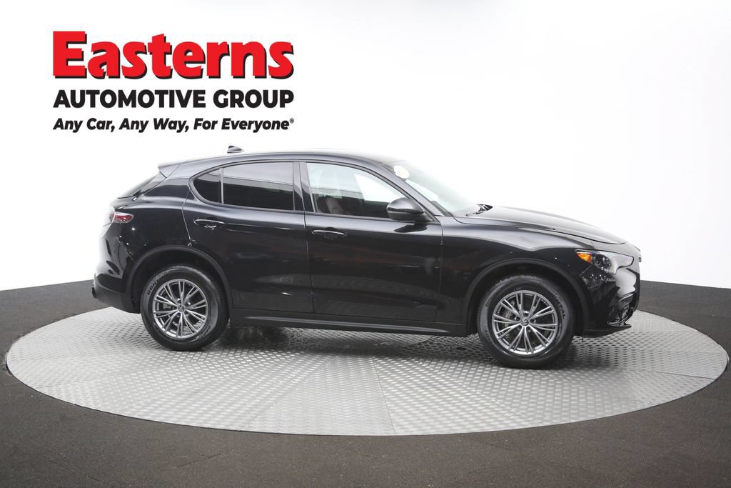 Used 2024 Alfa Romeo Stelvio Sprint AWD/4WD image 47