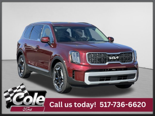 Used 2024 Kia Telluride EX w/ EX Captain's Chair Package