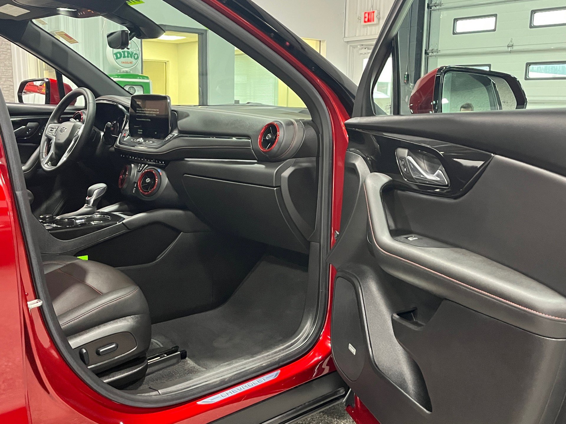 Certified 2023 Chevrolet Blazer RS w/ Driver Confidence II Package AWD/4WD image 9