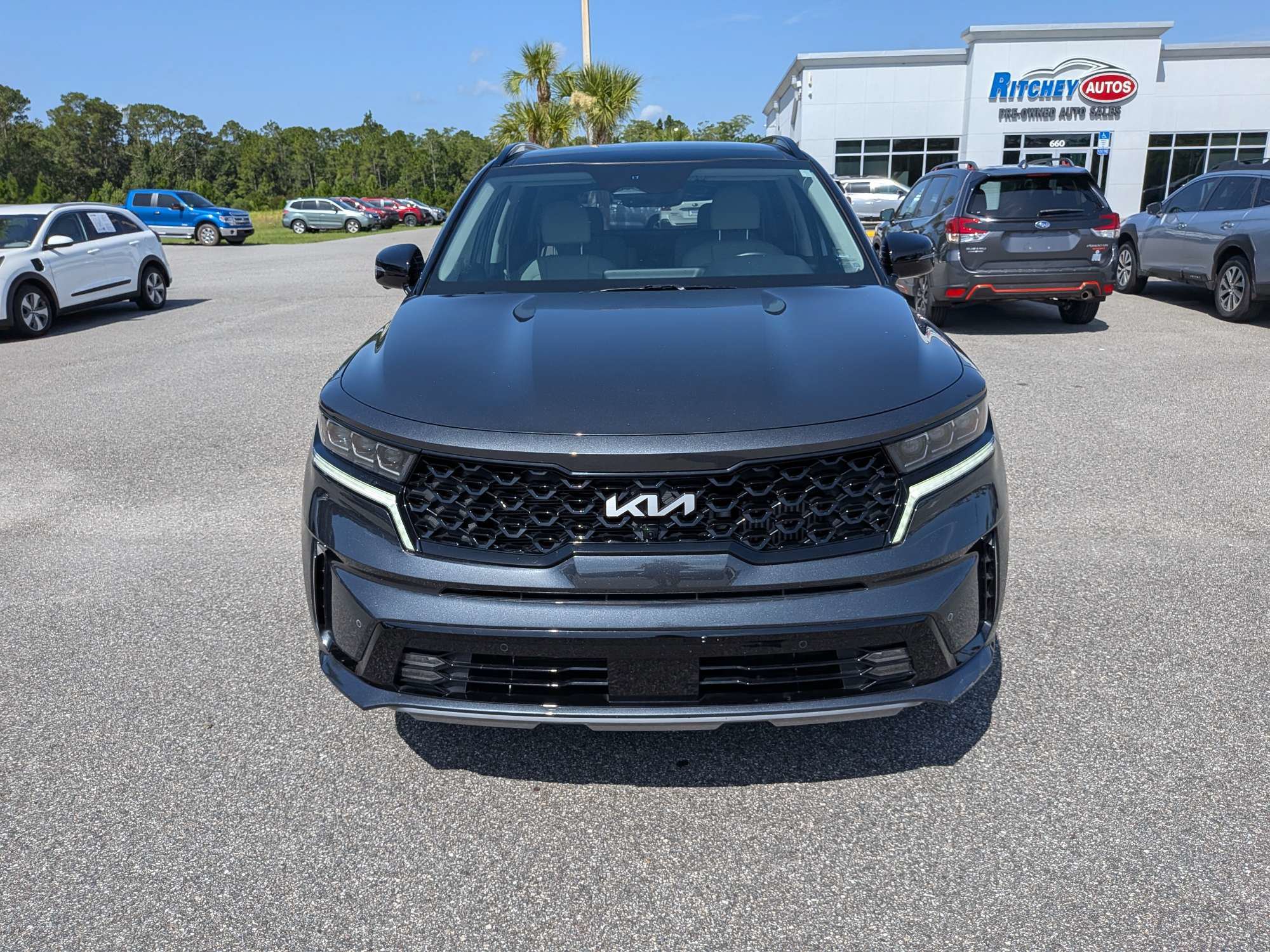 Used 2023 Kia Sorento SX AWD/4WD image 9