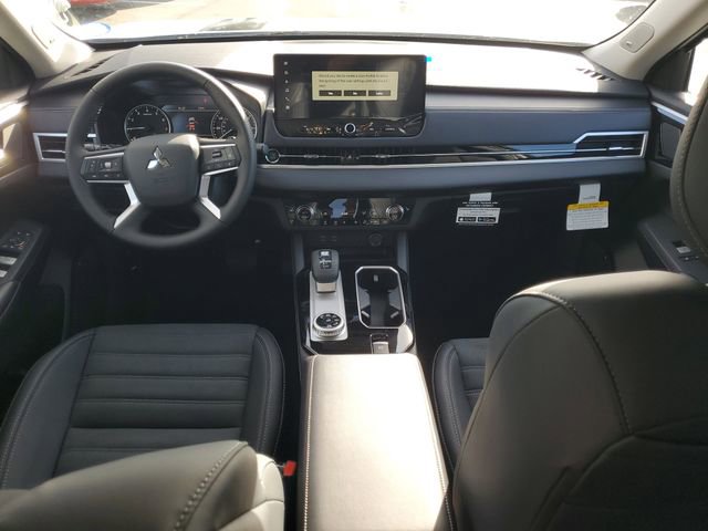 New 2025 Mitsubishi Outlander Trail Edition image 15