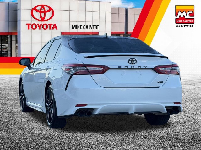Used 2019 Toyota Camry XSE w/ Navigation Package FWD image 4