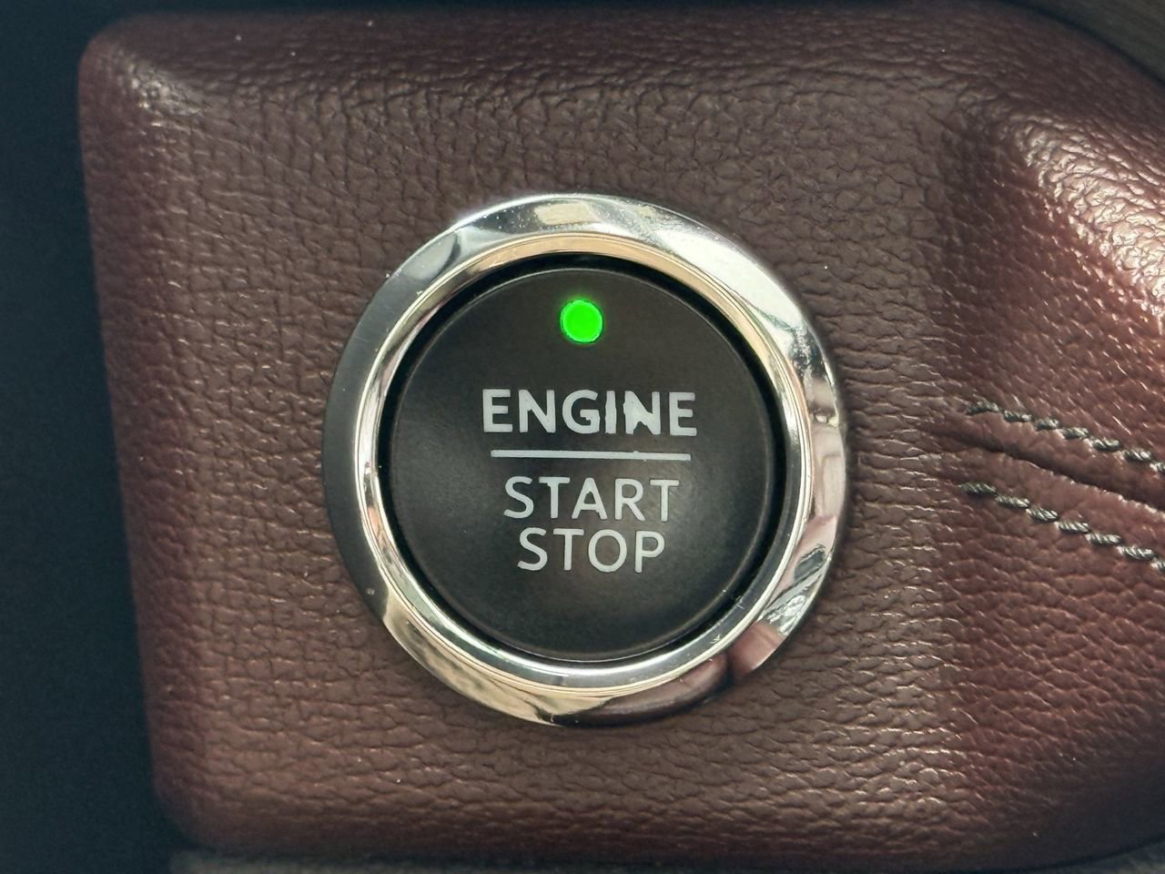 Used 2023 Ford Expedition Max Limited image 25