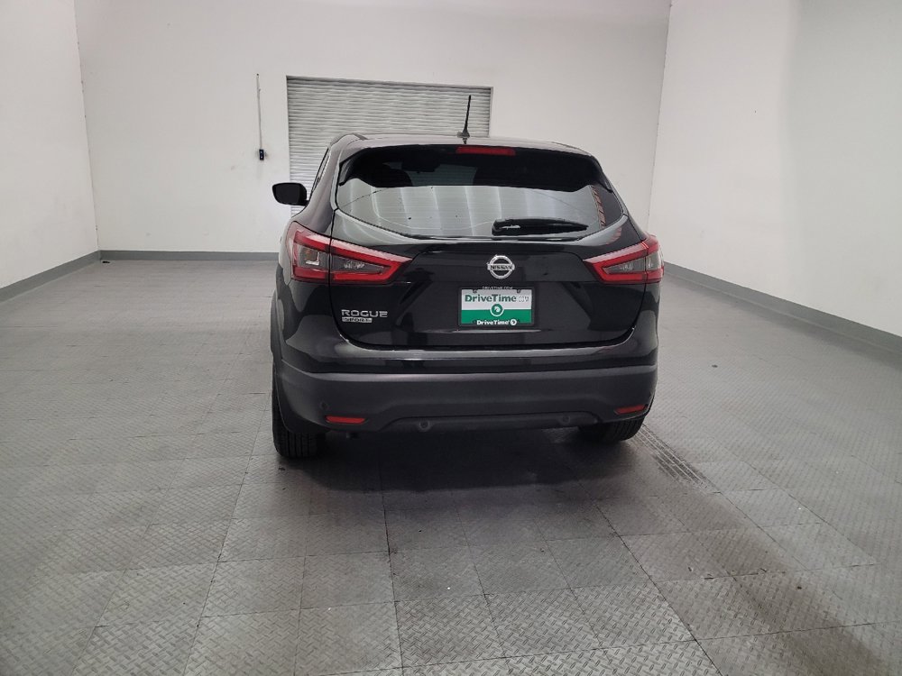Used 2022 Nissan Rogue Sport S FWD image 6