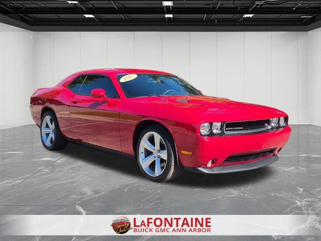 Used 2013 Dodge Challenger R/T Plus RWD image 2