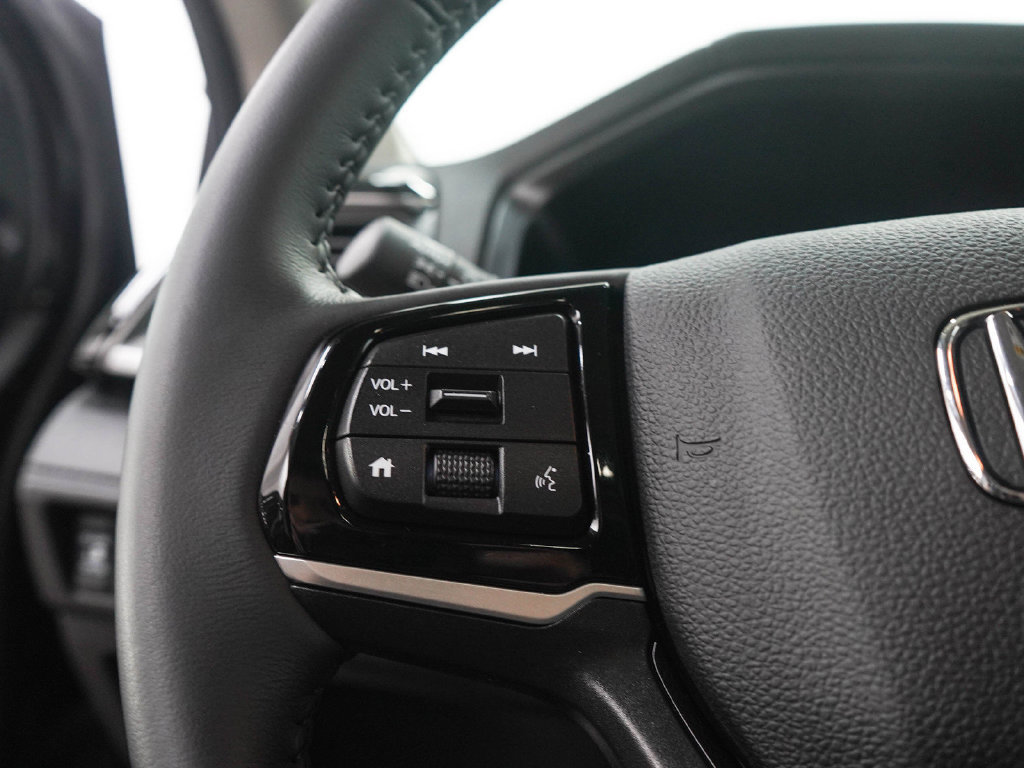 Used 2026 Honda Odyssey Touring image 27