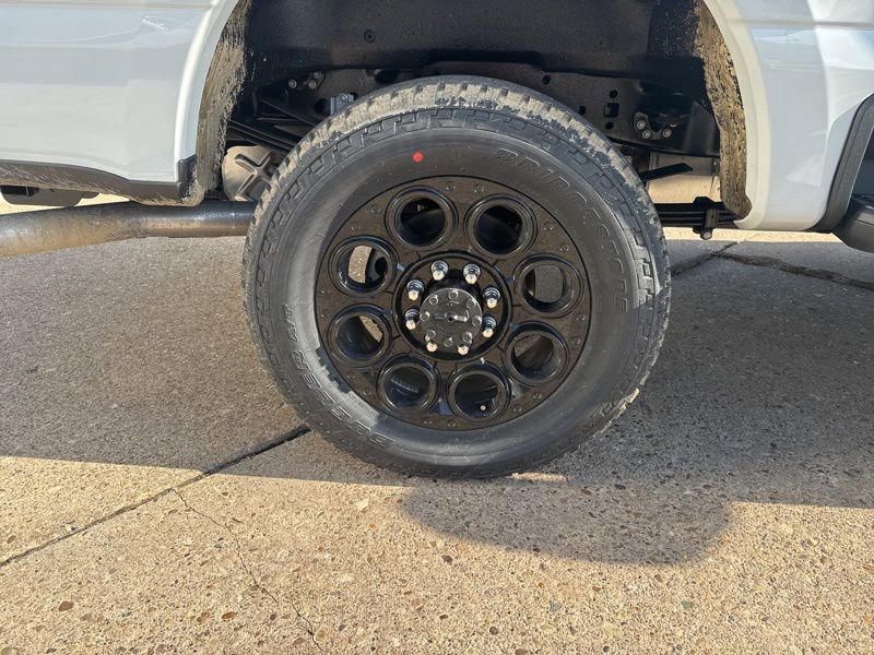 New 2026 Ford F350 XLT w/ XLT Premium Package image 9