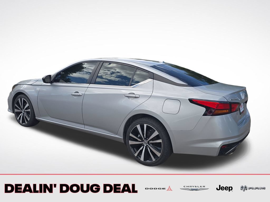 Used 2021 Nissan Altima 2.5 SR AWD/4WD image 3