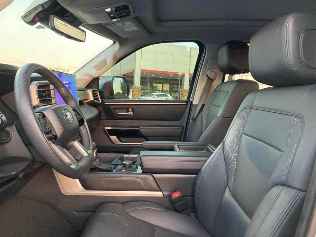 Used 2023 Toyota Tundra Limited AWD/4WD image 10