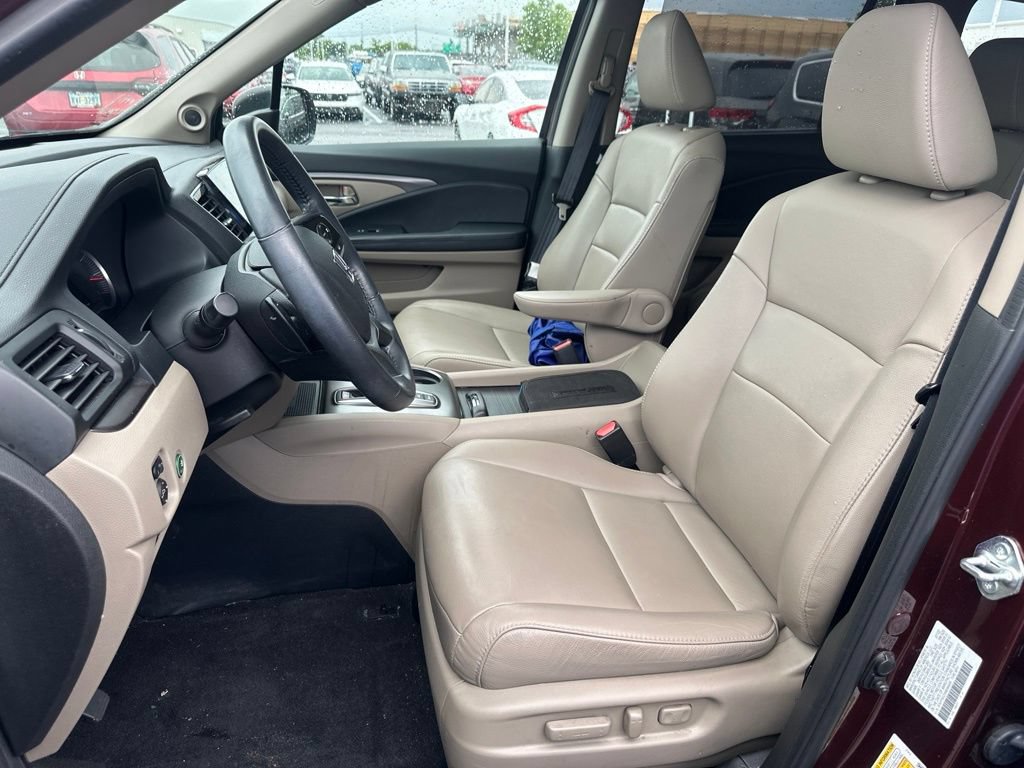 Used 2022 Honda Pilot Special Edition image 16