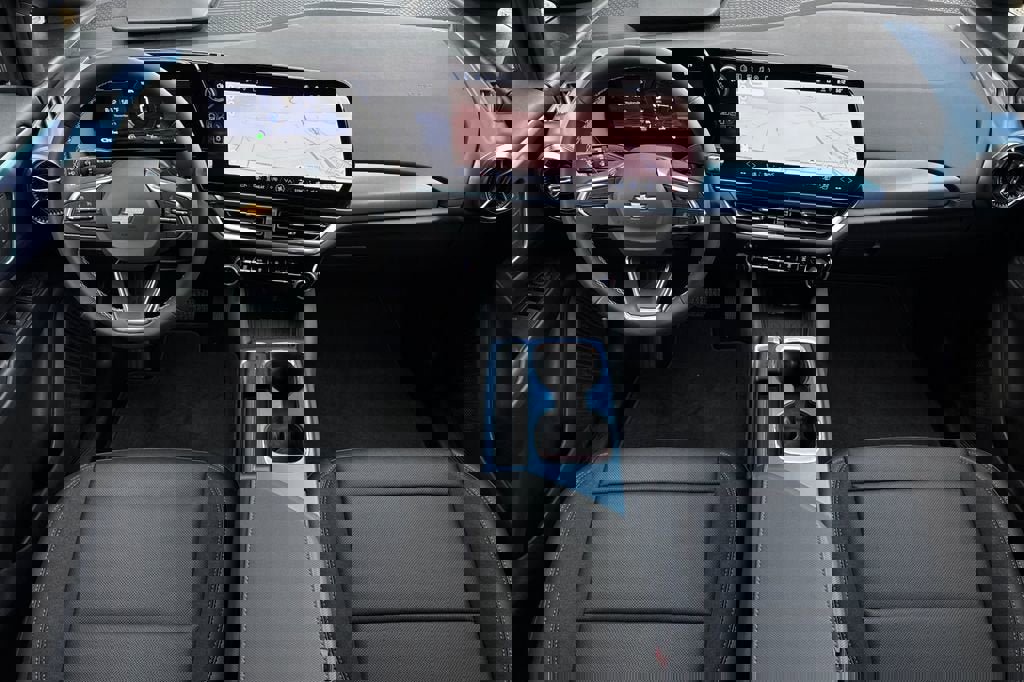 New 2026 Chevrolet Equinox EV LT image 13