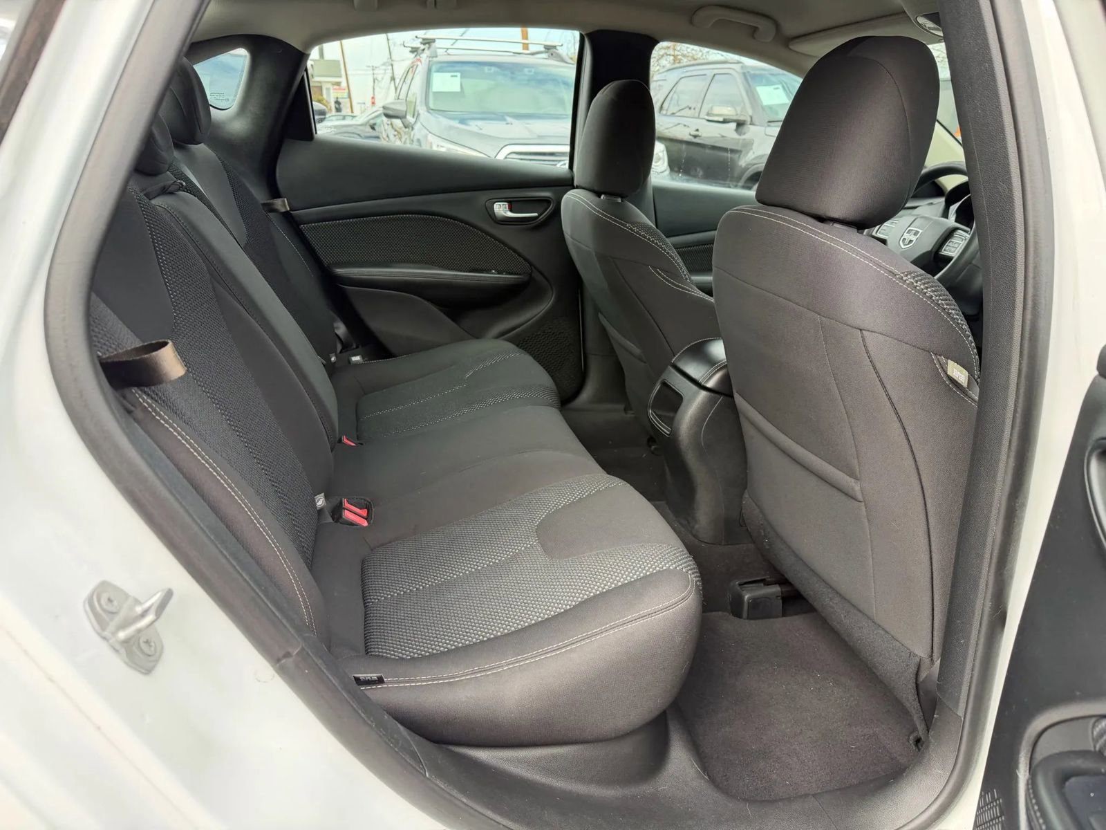 Used 2015 Dodge Dart SXT image 19