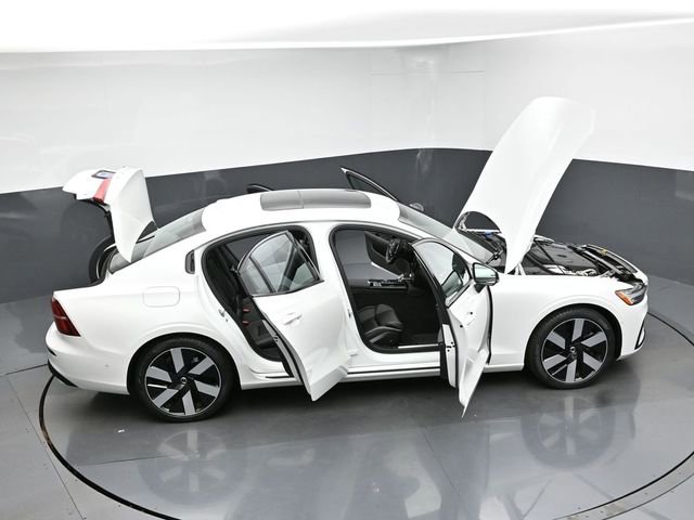 Used 2024 Volvo S60 T8 Ultimate w/ Climate Package image 48