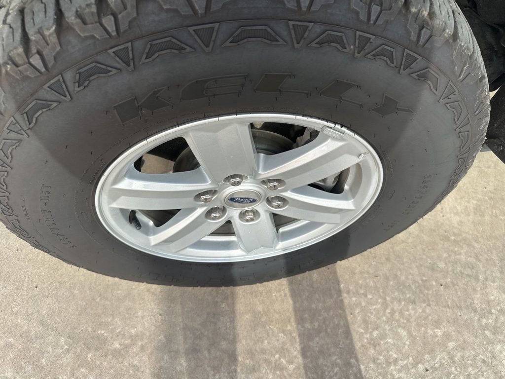 Used 2023 Ford F150 XLT image 35