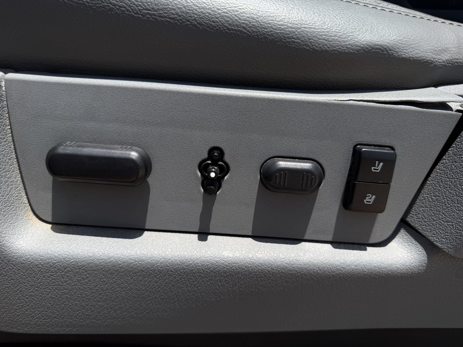 Used 2013 Ford F150 Lariat w/ Luxury Equipment Group AWD/4WD image 29