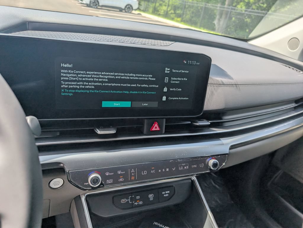 New 2026 Kia Carnival FWD image 17