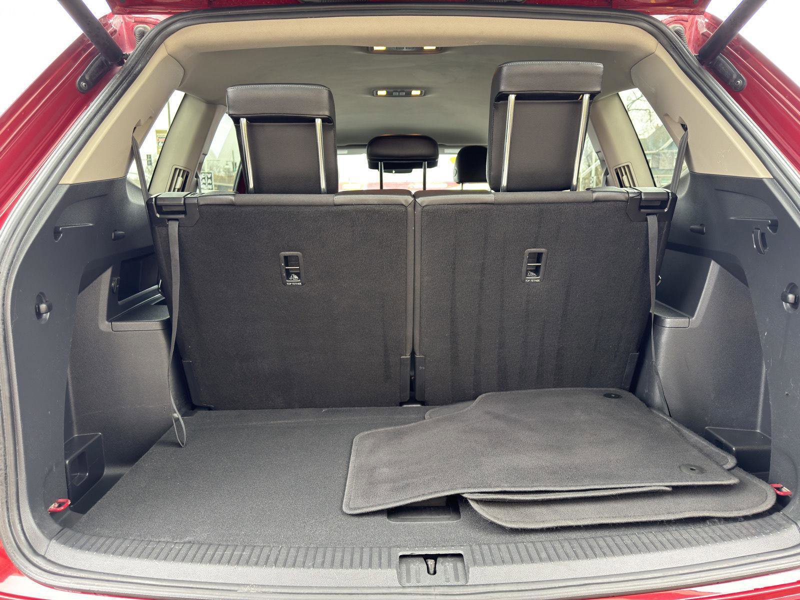 Used 2018 Volkswagen Atlas SE image 32