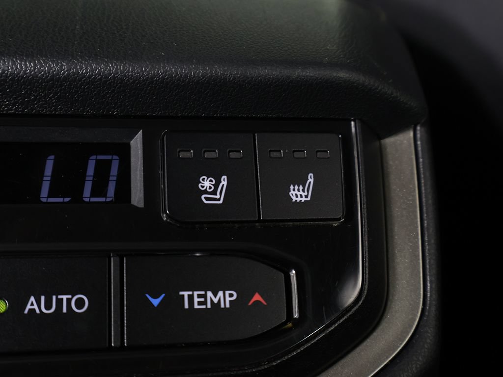 Used 2024 Lexus TX 500h AWD w/ Technology Package image 45
