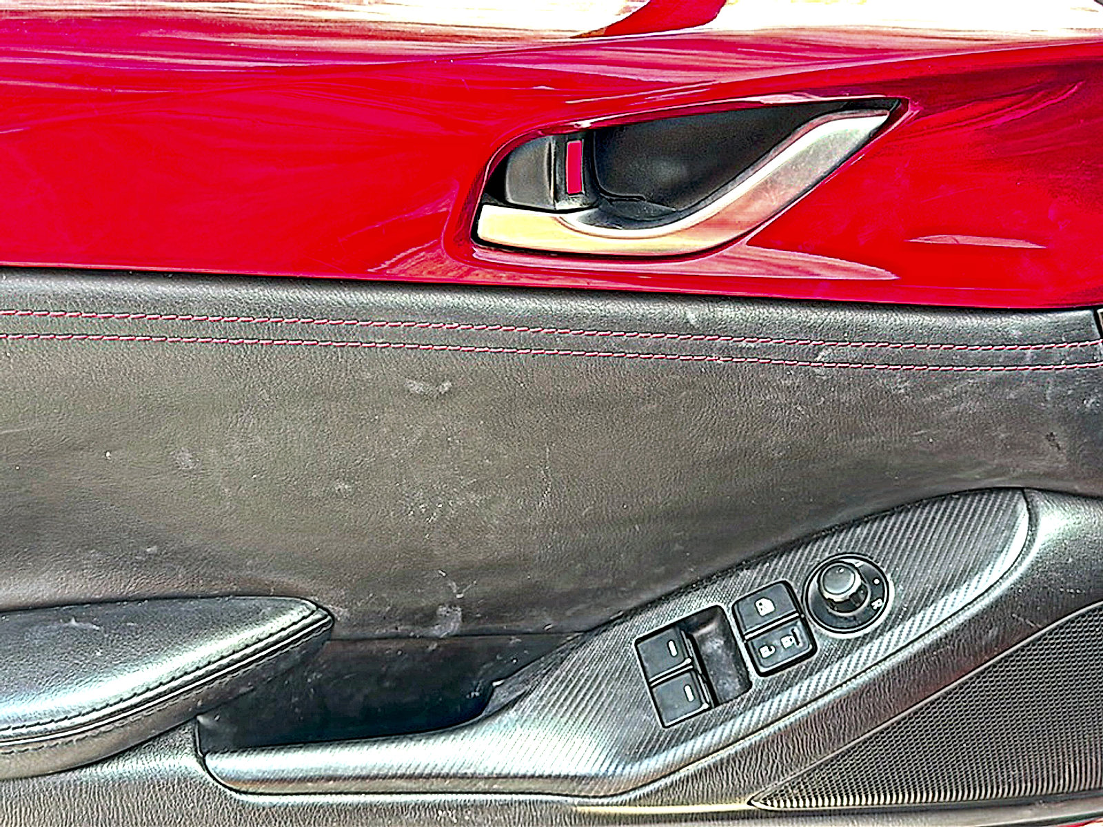 Used 2016 MAZDA MX-5 Miata Club RWD image 8