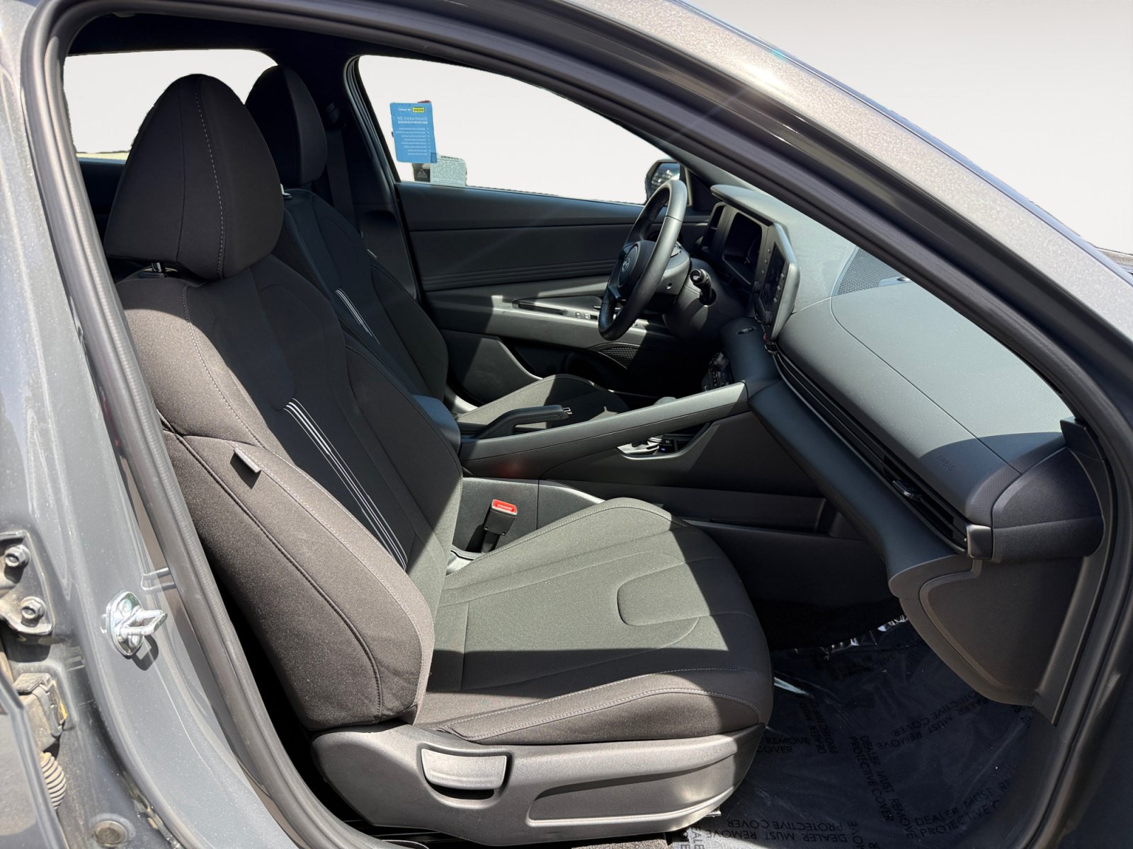 Certified 2025 Hyundai Elantra Sport FWD image 19