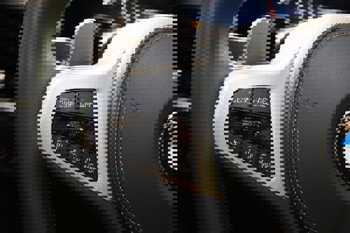 Used 2024 BMW X6 xDrive40i image 51