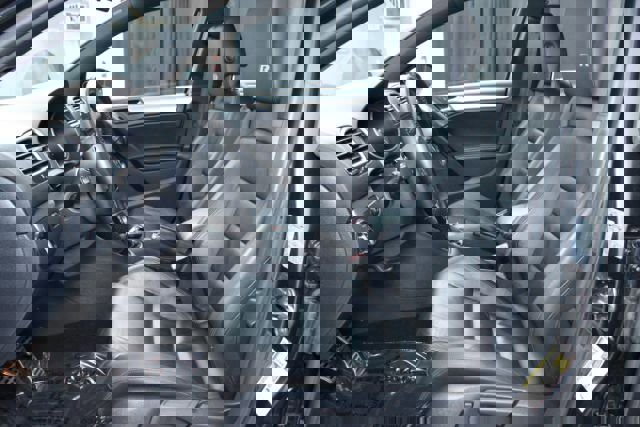 Used 2013 Volkswagen Golf 4-Door image 10