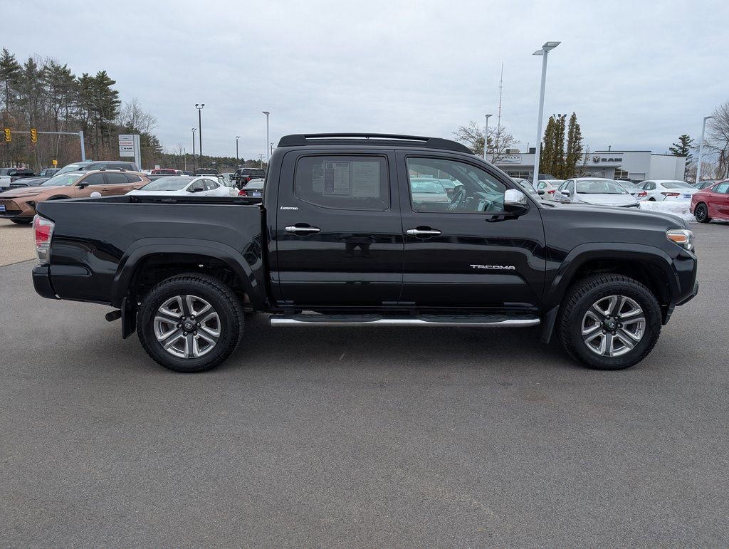 Used 2018 Toyota Tacoma Limited image 6