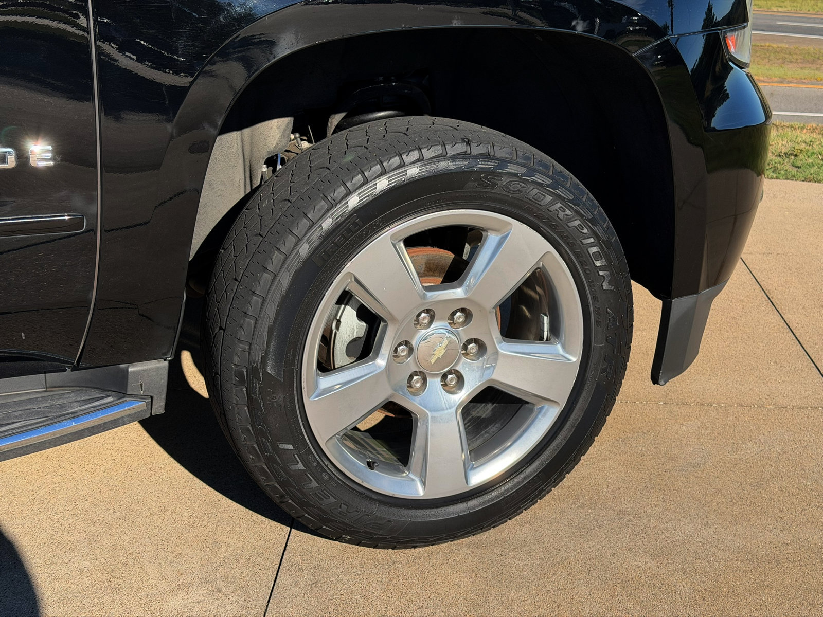 Used 2019 Chevrolet Tahoe Premier RWD image 8