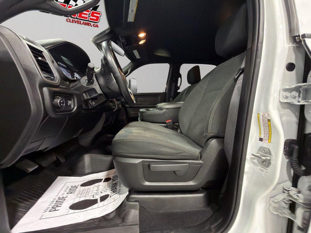 Used 2022 RAM 4500 Tradesman w/ Safety Group image 2
