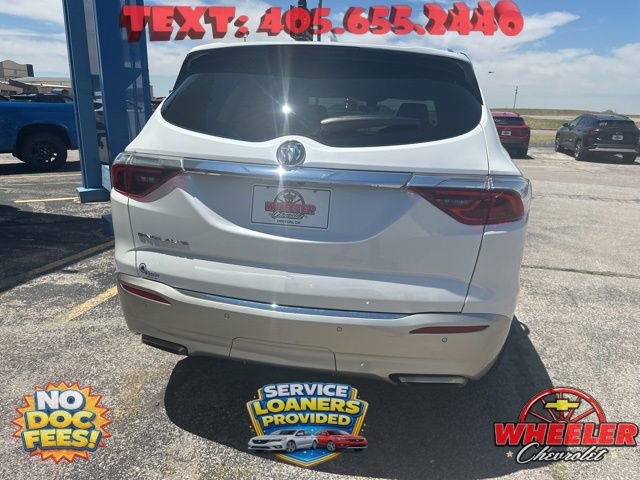 Used 2022 Buick Enclave Premium w/ Surround and Sites Package FWD image 4