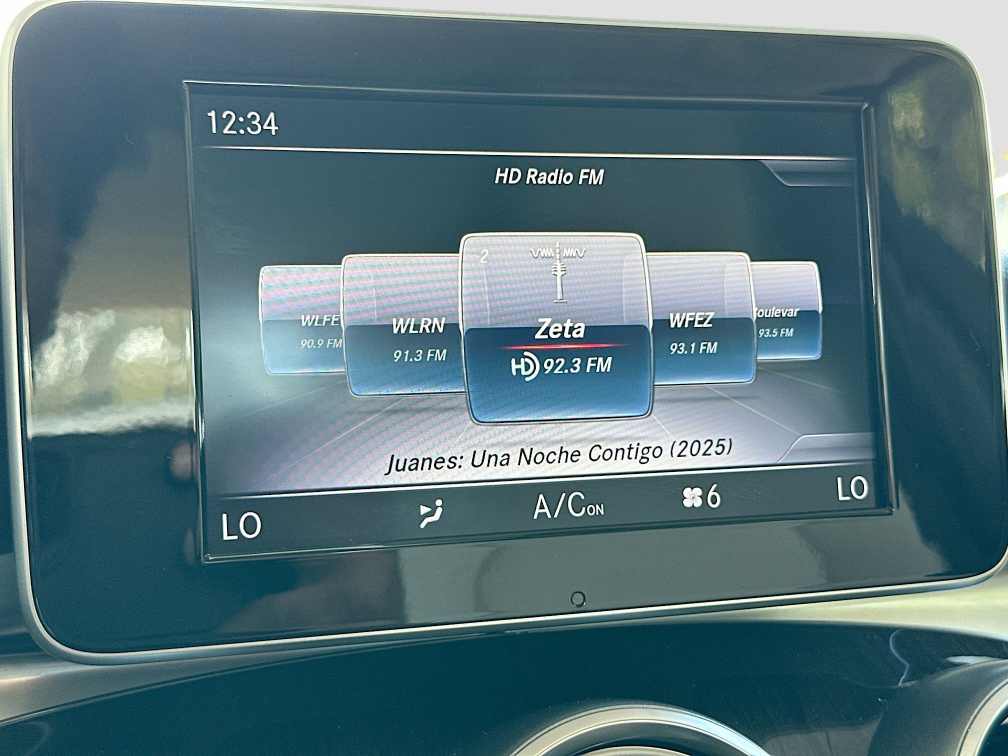 Used 2018 Mercedes-Benz C 300 Sedan image 14