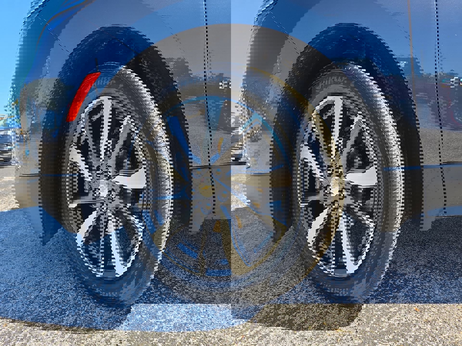 Certified 2023 Chevrolet Equinox LT image 32