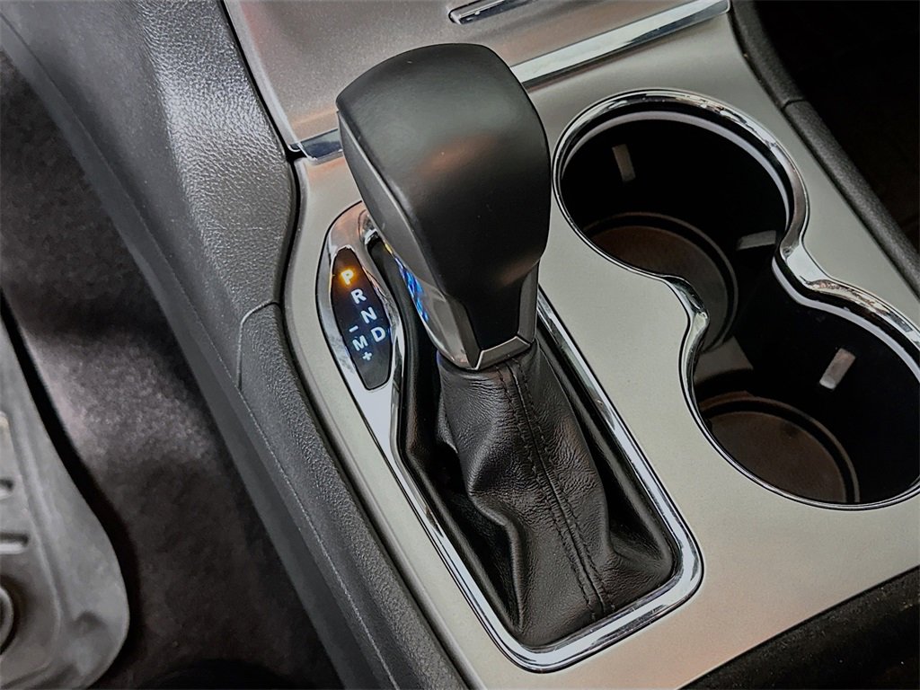 Used 2018 Jeep Grand Cherokee Altitude image 22