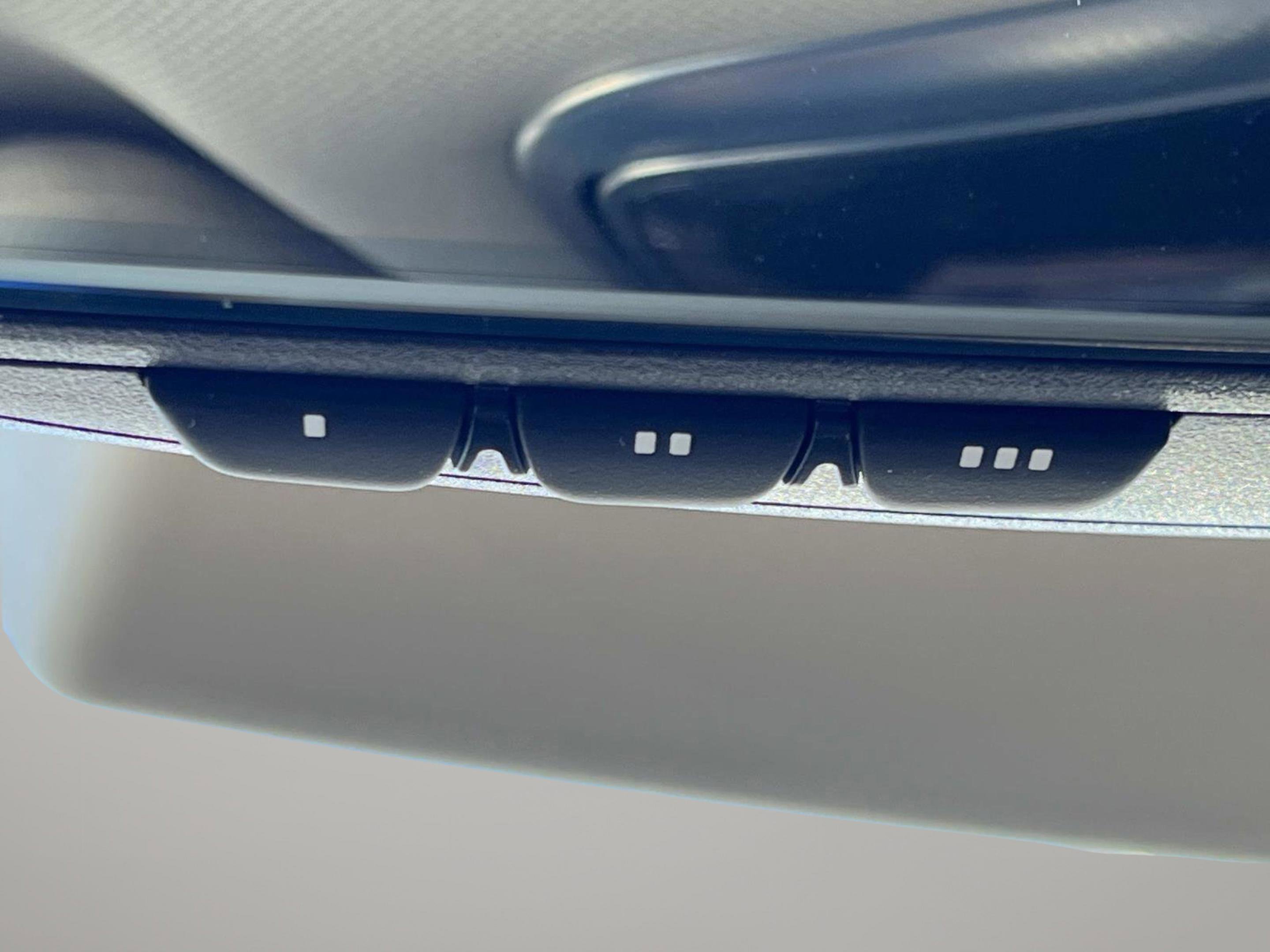 Used 2024 Genesis GV80 2.5T image 41