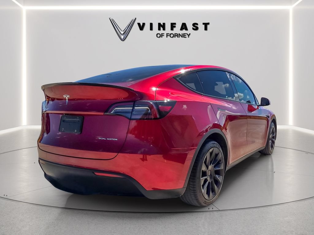 Used 2024 Tesla Model Y Long Range AWD/4WD image 4