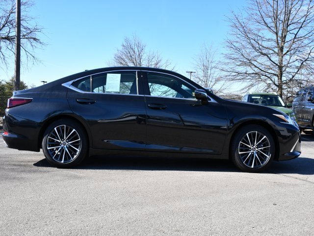 Certified 2025 Lexus ES 350 w/ Premium Package image 8