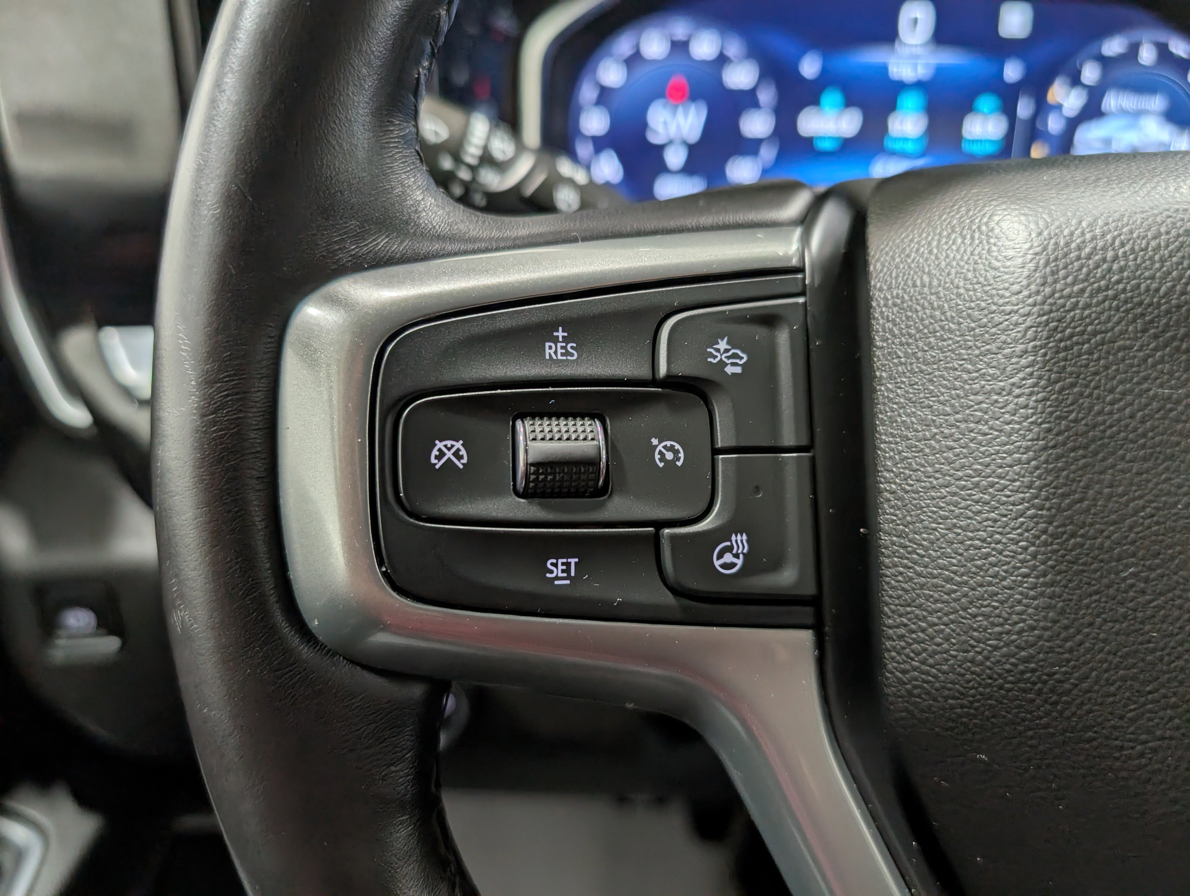 Used 2022 Chevrolet Silverado 1500 LT image 21