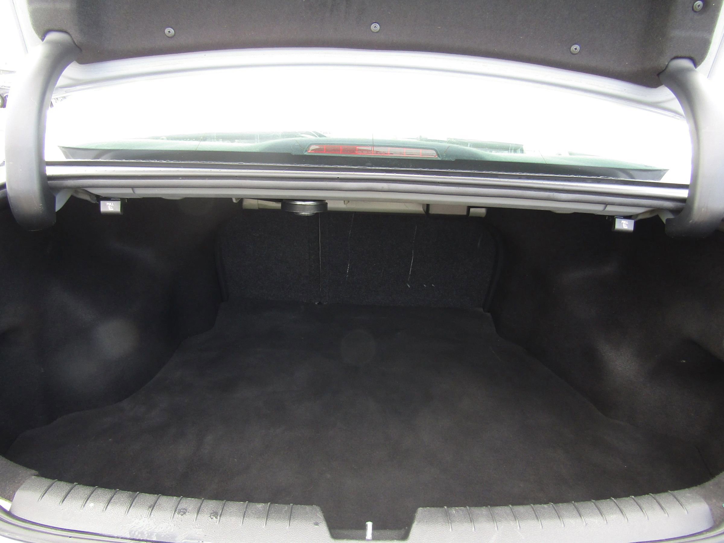 Used 2015 Hyundai Sonata Limited w/ Option Group 06 FWD image 18