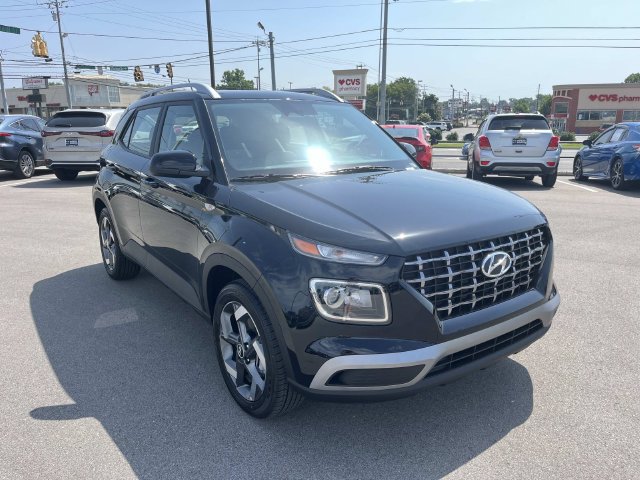 New 2026 Hyundai Venue SEL FWD image 7