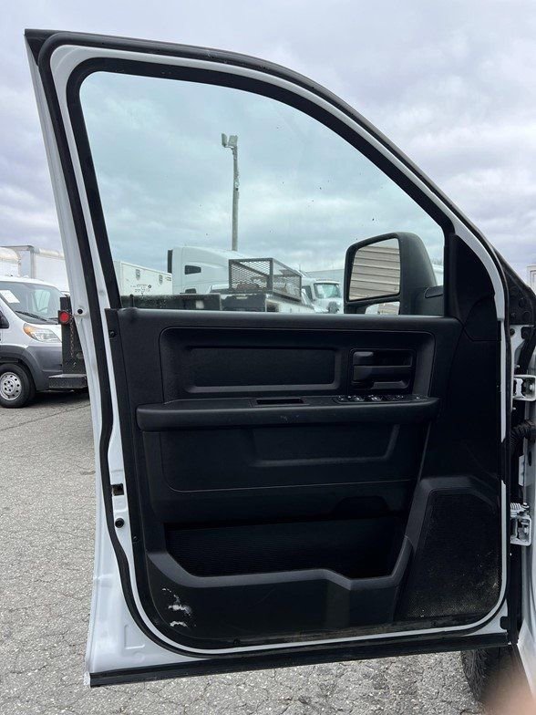 Used 2023 RAM 3500 Tradesman w/ Chrome Appearance Group image 12