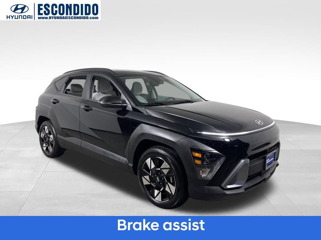 Certified 2025 Hyundai Kona SEL image 7