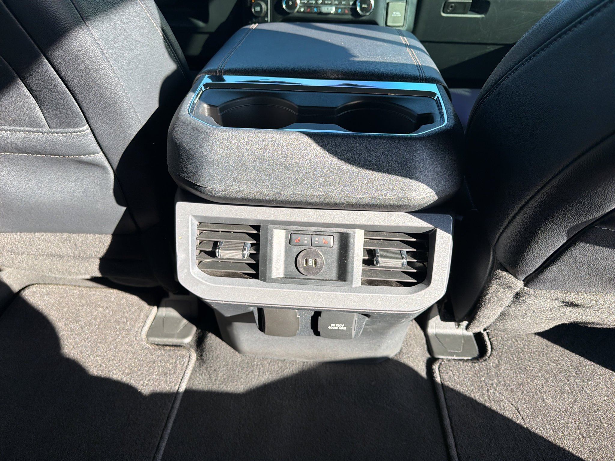 Used 2024 Ford F250 Lariat w/ Chrome Package AWD/4WD image 33