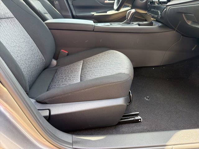 New 2026 Nissan Sentra SV FWD image 23